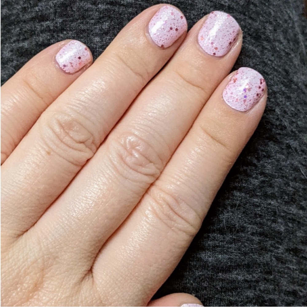 *Retired* Color Street: Pink Warrior | Breast Cancer Awareness Pastel Glitter - Picture 11 of 15